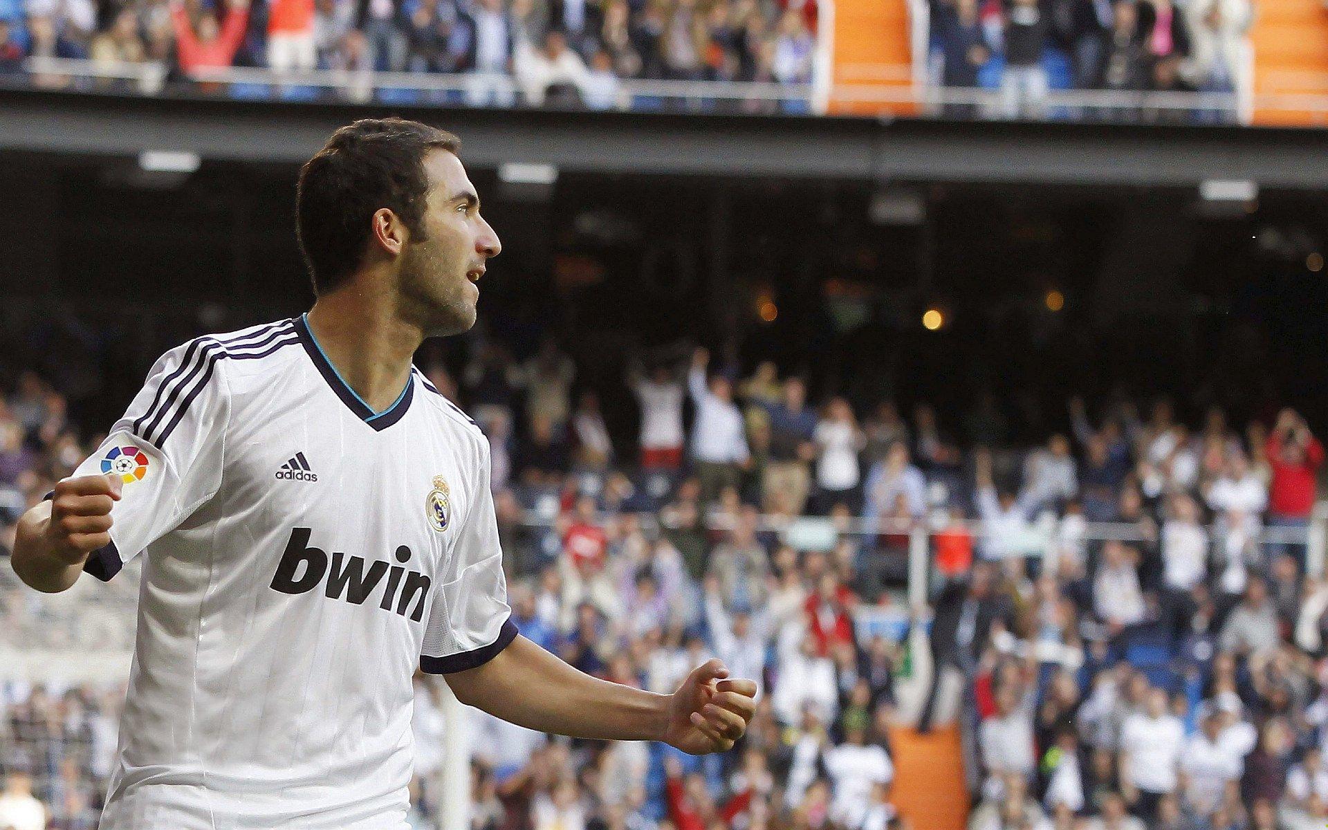 巨星伤愈归来！关键战役前迎来复出曙光，球队士气大振