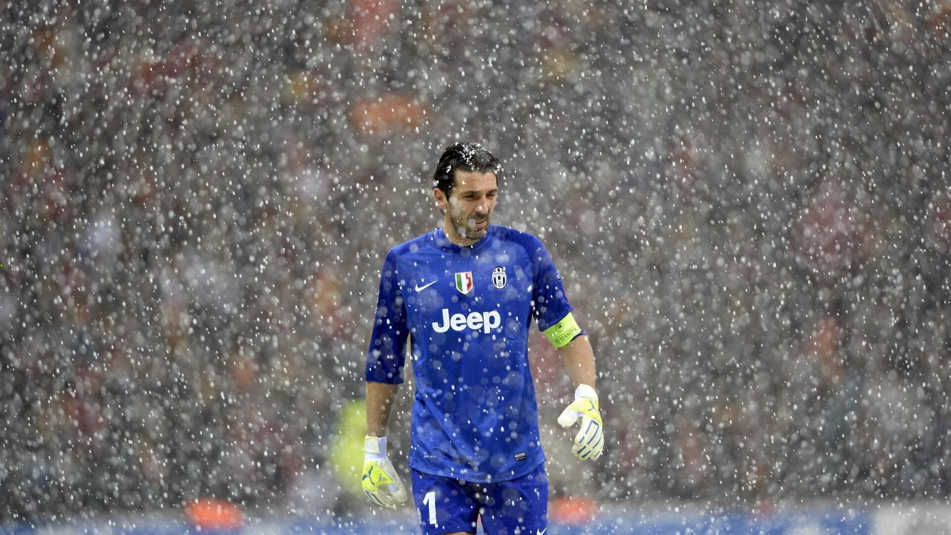 谷爱凌再创佳绩 自由式滑雪世界杯摘金