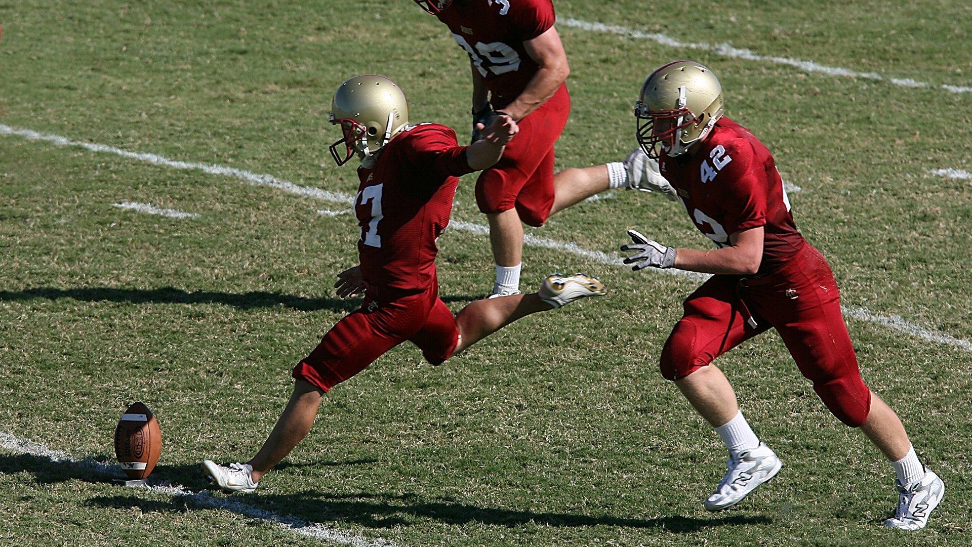 冰雪运动热潮席卷全国，青少年选手崭露头角